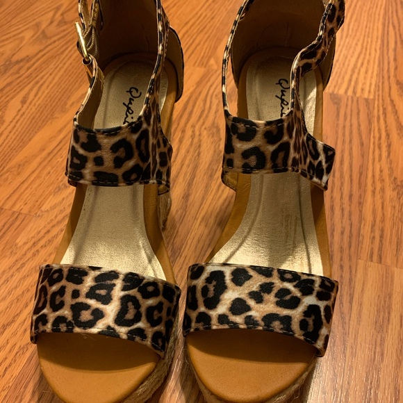 Leopard Wedges - Picture 2 of 5